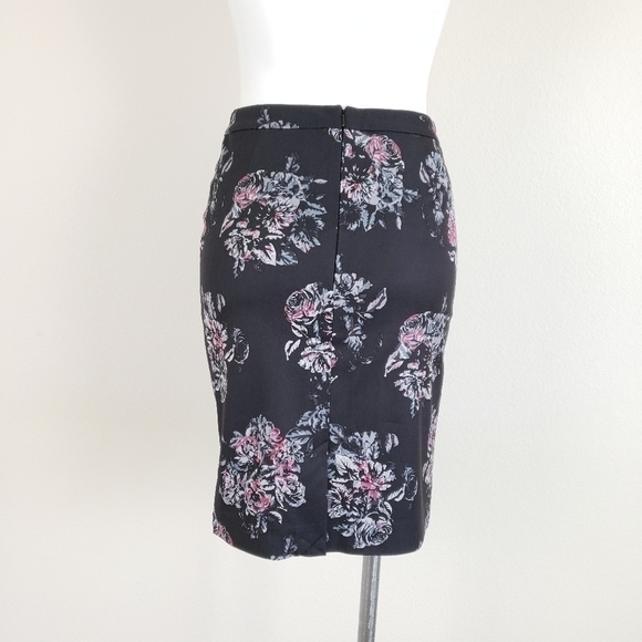 Halogen Work/Career Pencil Skirt - Picture 3 of 6
